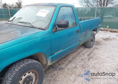 1994 Chevrolet Gmt-400 K2500 из США, поврежденный, VIN 1GCFK24H2RE229599